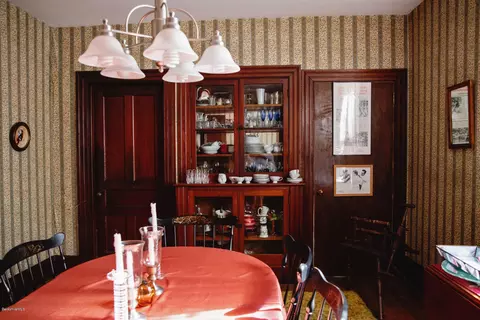 176 Main St, Lee, MA 01238 photo 31