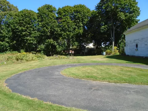 176 Main St, Lee, MA 01238 photo 6
