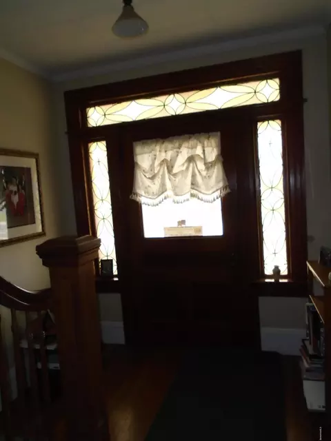 176 Main St, Lee, MA 01238 photo 24