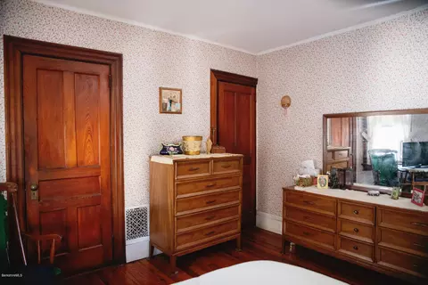 176 Main St, Lee, MA 01238 photo 34