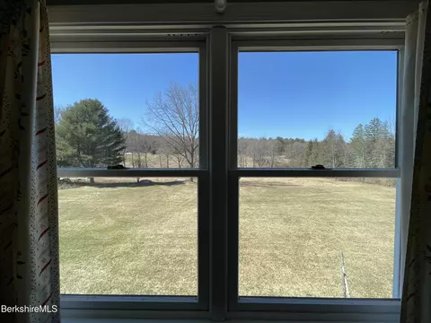 636 Silver St, Sheffield, MA 01257 photo 18
