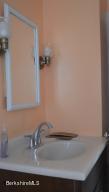 34 E New Lenox Rd, Lenox, MA 01240 photo 16