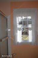34 E New Lenox Rd, Lenox, MA 01240 photo 15