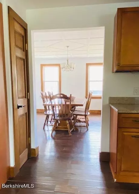 25 Cone Ave, Lee, MA 01238 photo 9