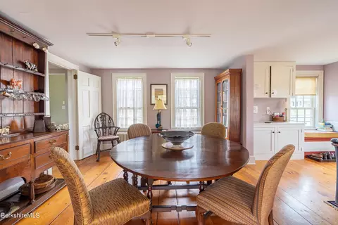 24 Maple Ave, Sheffield, MA 01257 photo 16