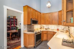 27 Thistle Path, Williamstown, MA 01267 photo 3