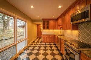 1095 North St, Windsor, MA 01270 photo 2
