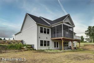 7 Golf View Dr, Lenox, MA 01240 photo 3