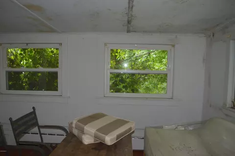 94 E Main St, Stockbridge, MA 01262 photo 14