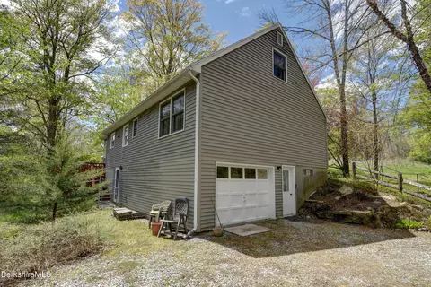 390 Spring St, Lee, MA 01238 photo 33