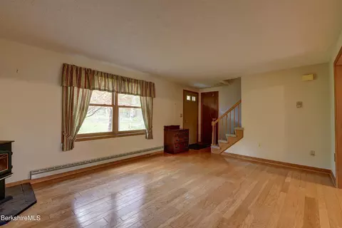 390 Spring St, Lee, MA 01238 photo 12