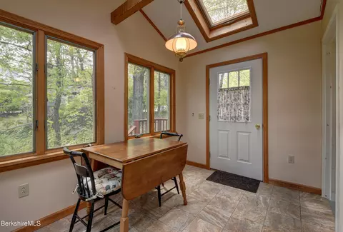 390 Spring St, Lee, MA 01238 photo 9