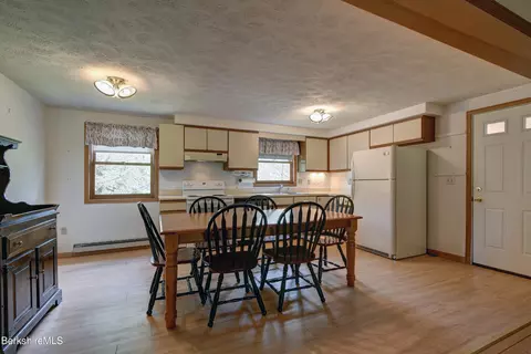390 Spring St, Lee, MA 01238 photo 7