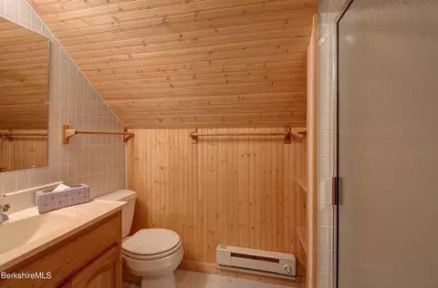 390 Spring St, Lee, MA 01238 photo 23