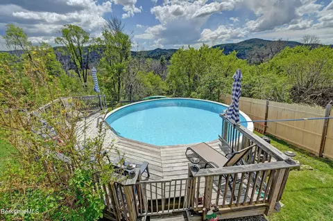 100 Highfield Dr, Lee, MA 01238 photo 47