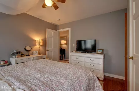 100 Highfield Dr, Lee, MA 01238 photo 29