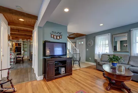 100 Highfield Dr, Lee, MA 01238 photo 16