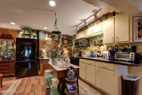 100 Highfield Dr, Lee, MA 01238 photo 39