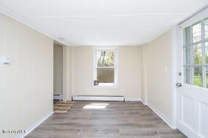 31 E Mill St, Pittsfield, MA 01201 photo 25