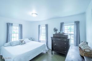 3 Dubis St, Adams, MA 01220 photo 15