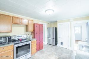 3 Dubis St, Adams, MA 01220 photo 5