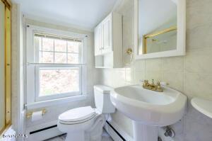 54 Roberta Rd, Pittsfield, MA 01201 photo 19