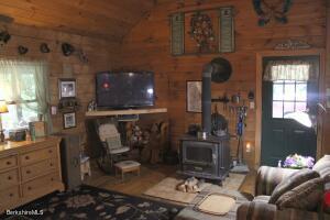 175 River Rd, Windsor, MA 01270 photo 21