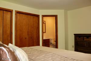 190 Summer St, Lee, MA 01238 photo 24