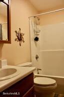 190 Summer St, Lee, MA 01238 photo 21