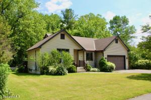190 Summer St, Lee, MA 01238 photo 2