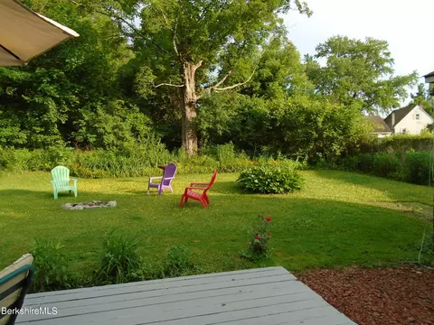 30 Olive St, Lee, MA 01238 photo 8