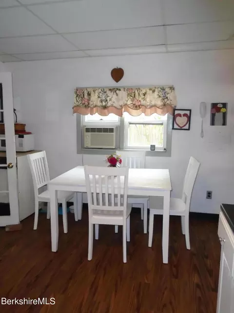 30 Olive St, Lee, MA 01238 photo 13
