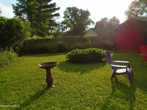 30 Olive St, Lee, MA 01238 photo 6