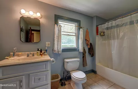 255 Summer St, Lee, MA 01238 photo 15