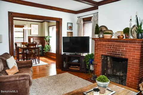 20 Stearns Ter, Chicopee, MA 01013 photo 12