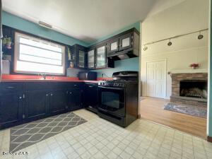 695 Fairview St, Lee, MA 01238 photo 9
