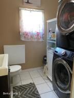 27 Third St, Pittsfield, MA 01201 photo 8