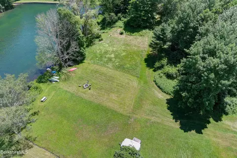 305 S Undermountain Rd, Sheffield, MA 01257 photo 14