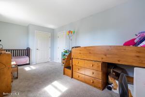 143 Appleton Ave, Pittsfield, MA 01201 photo 15