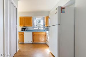 143 Appleton Ave, Pittsfield, MA 01201 photo 12