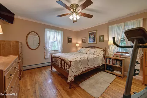 30 Maritta Ave, Lee, MA 01238 photo 16