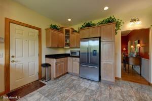 3 Bishop Estate Rd, Lenox, MA 01240 photo 11