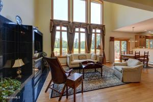 3 Bishop Estate Rd, Lenox, MA 01240 photo 5