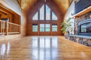 33 Main Rd, Tyringham, MA 01264 photo 11