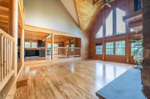 33 Main Rd, Tyringham, MA 01264 photo 9