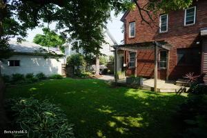16 Whitehead Pl, Pittsfield, MA 01201 photo 7
