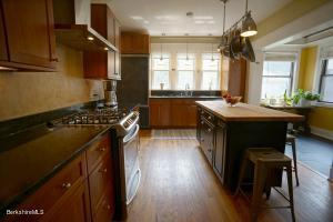 16 Whitehead Pl, Pittsfield, MA 01201 photo 11