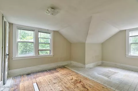 65 Robert St, Lee, MA 01238 photo 20