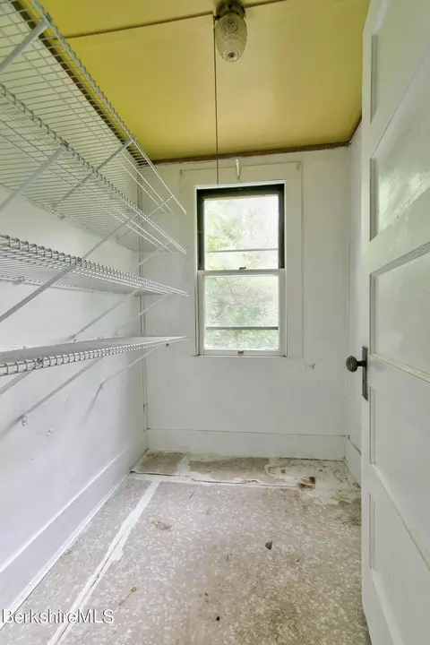 65 Robert St, Lee, MA 01238 photo 26