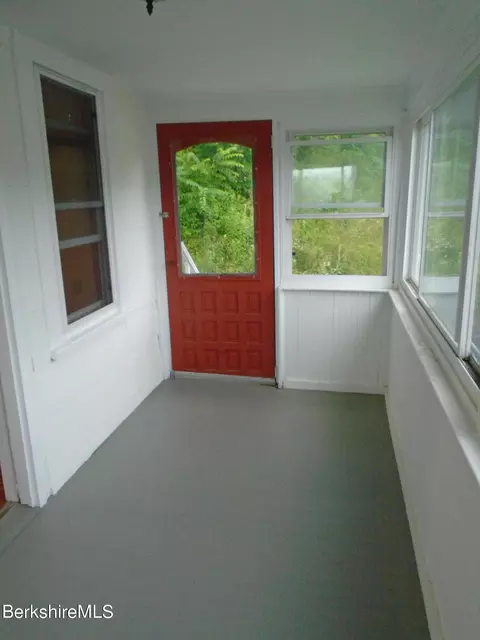 25 Summer St, Lee, MA 01238 photo 20